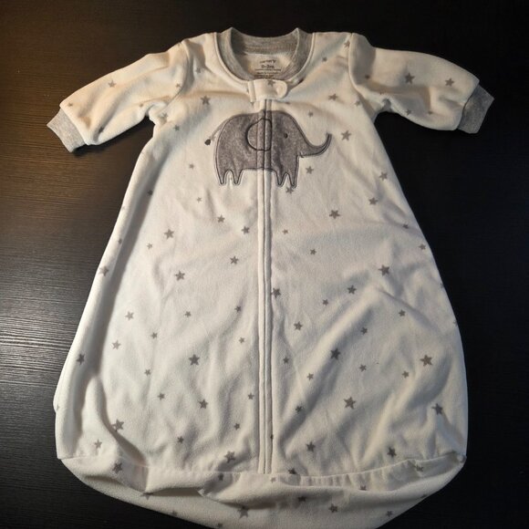 13 Piece Bundle of Animal Print Clothing & Bibs - Size Newborn, 3M & 0-3 Months - Picture 2 of 6